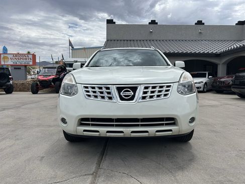 Used 2009 Nissan Rogue SL w/ Premium Pkg FWD image 2