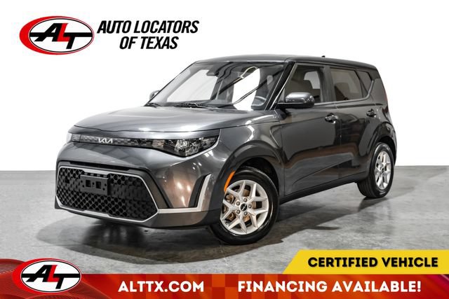 Used 2023 Kia Soul LX w/ Option Group 015 FWD image 1