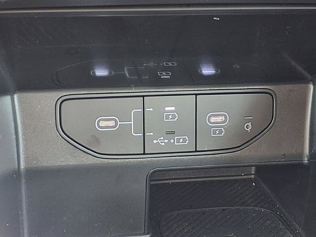 Certified 2026 Kia Sorento S FWD image 5