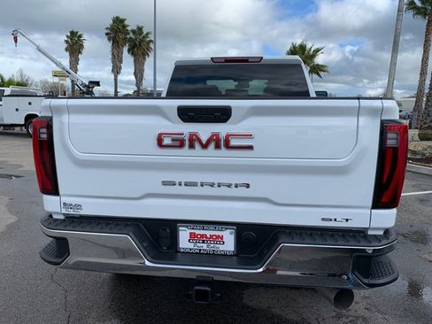 Used 2025 GMC Sierra 2500 SLT image 6