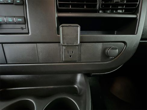 Used 2023 GMC Savana 2500 w/ Driver Convenience Package image 29