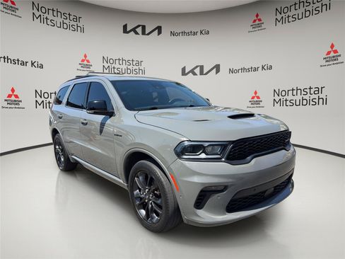 Used 2023 Dodge Durango R/T AWD/4WD image 11