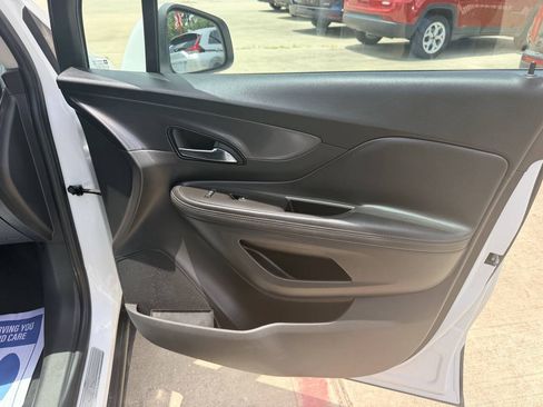Used 2019 Buick Encore Preferred FWD image 20