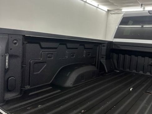 Used 2023 Chevrolet Silverado 2500 LT w/ Convenience Package image 26