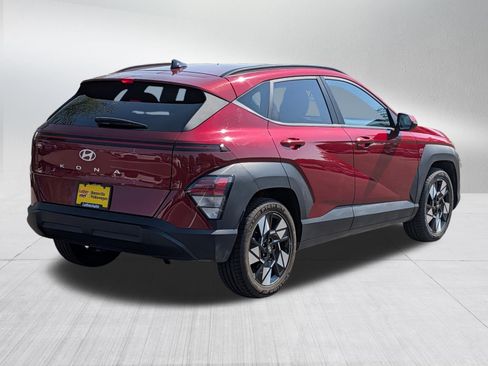 Used 2024 Hyundai Kona SEL FWD image 7