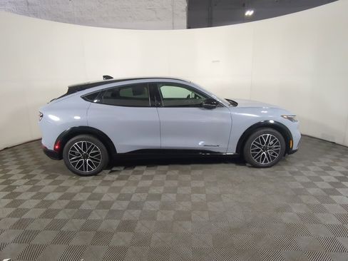 Used 2024 Ford Mustang Mach-E Premium image 3