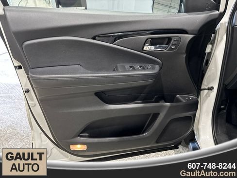 Used 2019 Honda Passport Touring image 12