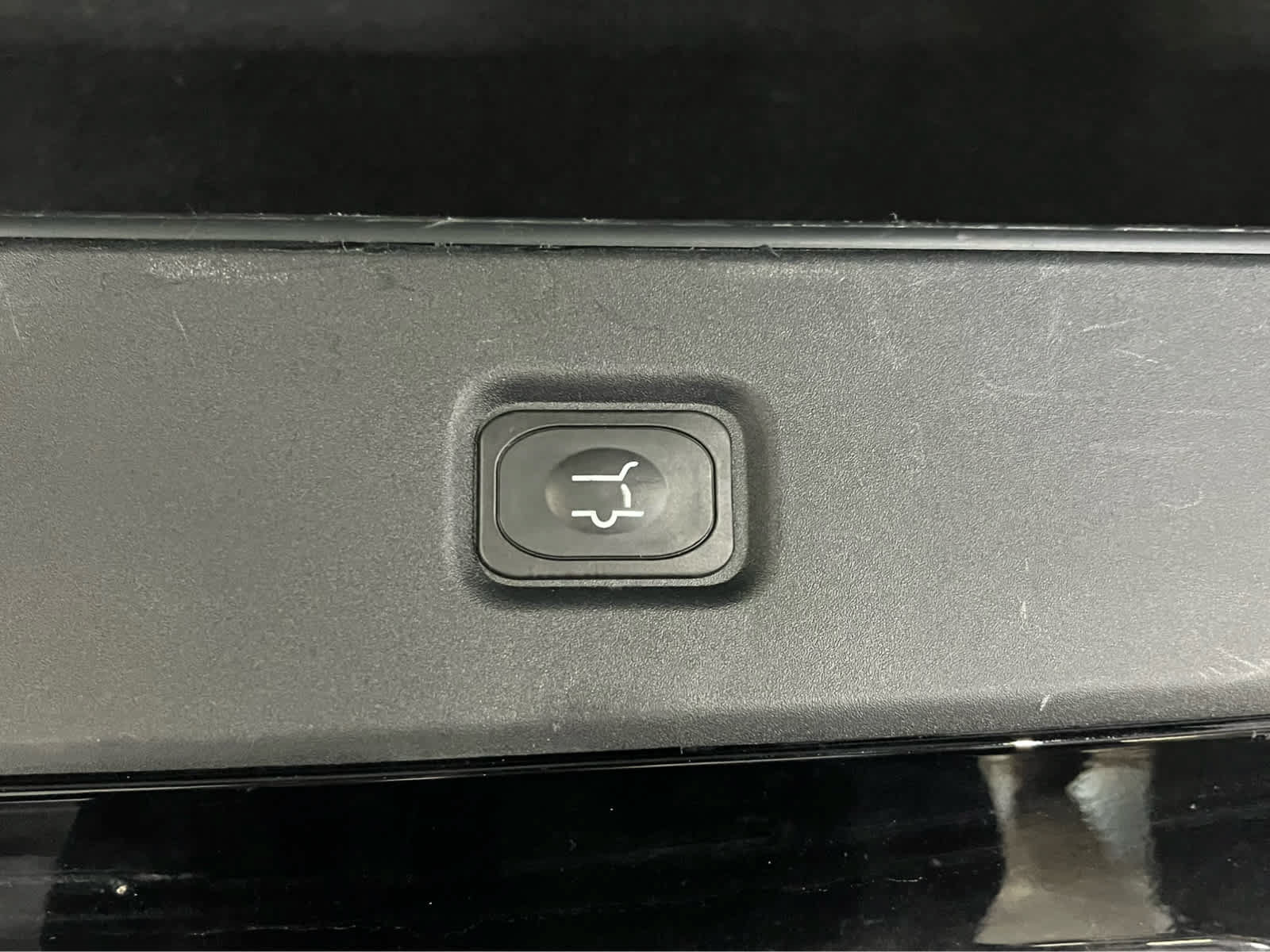Used 2025 Ford Expedition Active AWD/4WD image 16