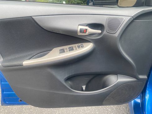 Used 2010 Toyota Corolla S w/ S EVP Pkg #3 FWD image 10