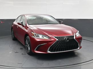 Used 2025 Lexus ES 300h w/ Premium Package FWD video 2