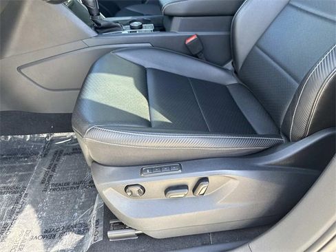 Certified 2022 Volkswagen Atlas Cross Sport SEL R-Line image 13