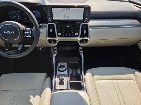 Used 2023 Kia Sorento SX Prestige AWD/4WD image 15