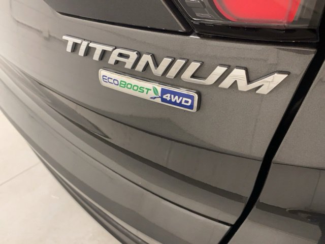Used 2018 Ford Escape Titanium w/ Ford Safe & Smart Package AWD/4WD image 36