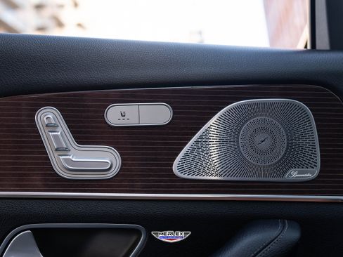 Used 2021 Mercedes-Benz GLS 580 4MATIC image 51