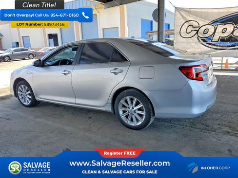 Used 2012 Toyota Camry XLE w/ Convenience Pkg FWD image 3