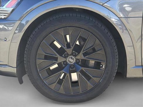 Certified 2024 Audi Q8 e-tron Prestige w/ Prestige Package image 9