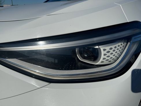 Used 2021 Volkswagen ID.4 Pro S image 9
