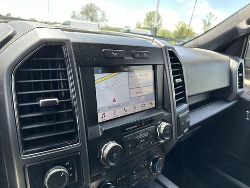 Used 2019 Ford F150 XLT w/ Equipment Group 302A Luxury AWD/4WD image 25