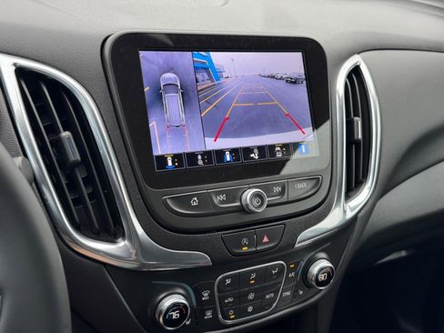 Used 2024 Chevrolet Equinox LT image 16