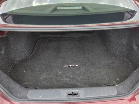 Used 2021 Nissan Sentra SV FWD image 13