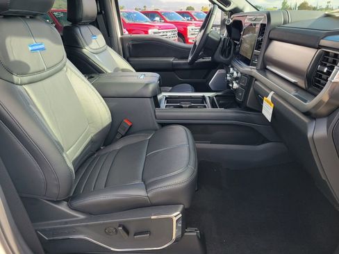 New 2026 Ford F250 Platinum image 12
