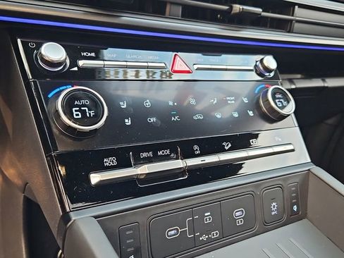 Certified 2024 Hyundai Santa Fe Calligraphy image 23