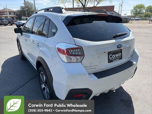 Used 2015 Subaru Crosstrek Touring AWD/4WD image 7
