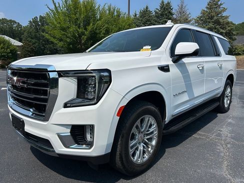 Used 2023 GMC Yukon XL SLT w/ SLT Premium Package RWD image 64