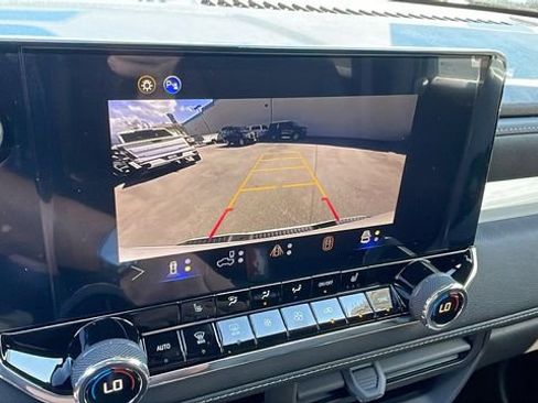 New 2026 Chevrolet Colorado LT w/ LT Convenience Package AWD/4WD image 21