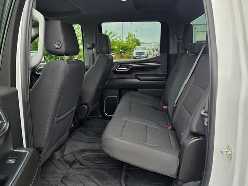 Used 2023 Chevrolet Silverado 1500 LT w/ Protection Package AWD/4WD image 32