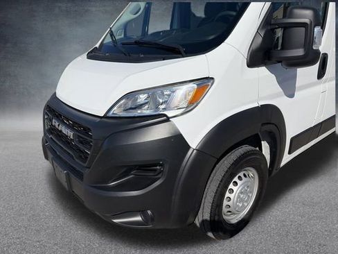 Used 2024 RAM ProMaster 2500 image 49