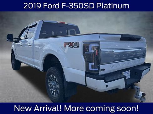 Used 2019 Ford F350 Platinum w/ Platinum Ultimate Package image 3