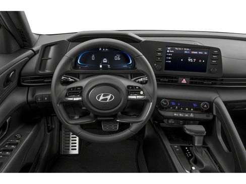 Certified 2025 Hyundai Elantra Sport FWD image 5