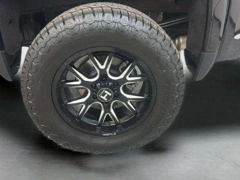 Used 2020 GMC Sierra 1500 Denali w/ Technology Package AWD/4WD image 33