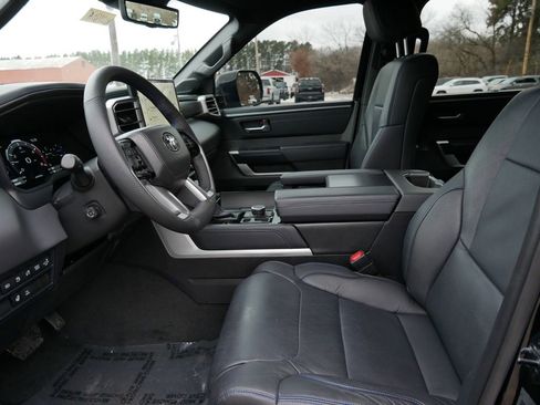 Used 2025 Toyota Sequoia Platinum AWD/4WD image 14