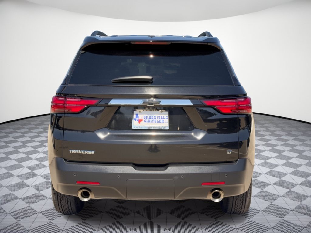 Used 2023 Chevrolet Traverse LT FWD image 11