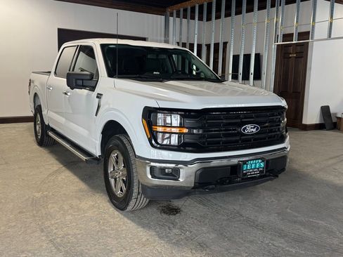 Used 2024 Ford F150 XLT AWD/4WD image 3