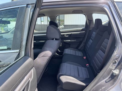Used 2018 Honda CR-V LX image 12