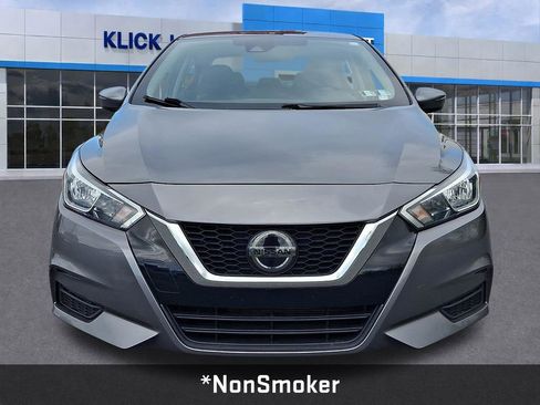 Used 2021 Nissan Versa SV FWD image 2