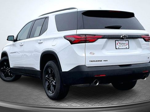 Used 2023 Chevrolet Traverse LT w/ Midnight/Sport Edition image 14