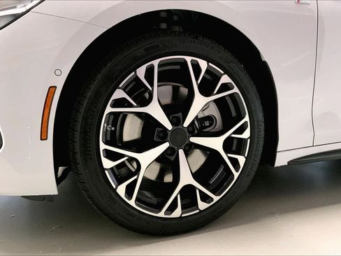 New 2026 Audi A6 Premium Plus image 8