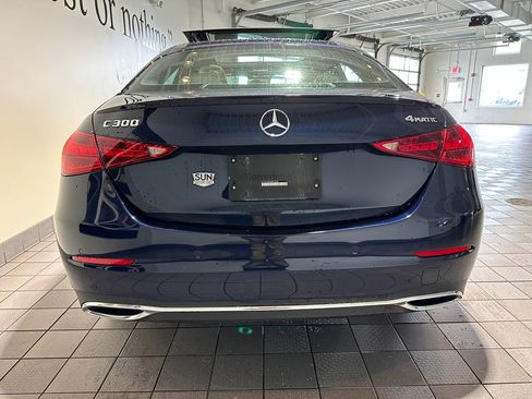 Used 2022 Mercedes-Benz C 300 4MATIC Sedan image 5