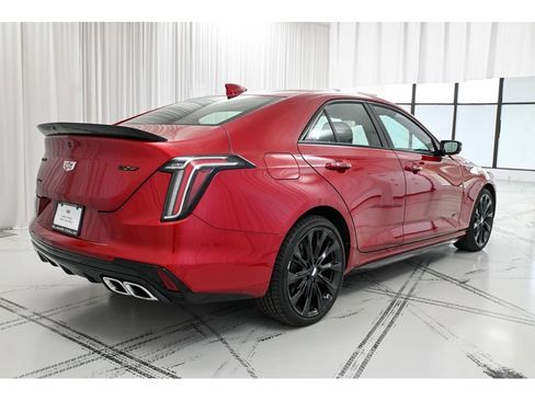 Used 2025 Cadillac CT4 V w/ Super Cruise Package AWD/4WD image 7