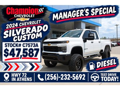 Used 2024 Chevrolet Silverado 2500 Custom w/ Custom Value Package