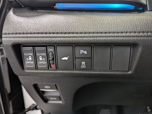 New 2026 Honda Odyssey Touring image 22