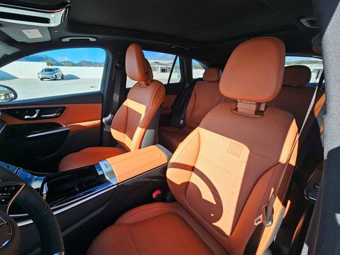 New 2026 Mercedes-Benz GLC 300 4MATIC image 21