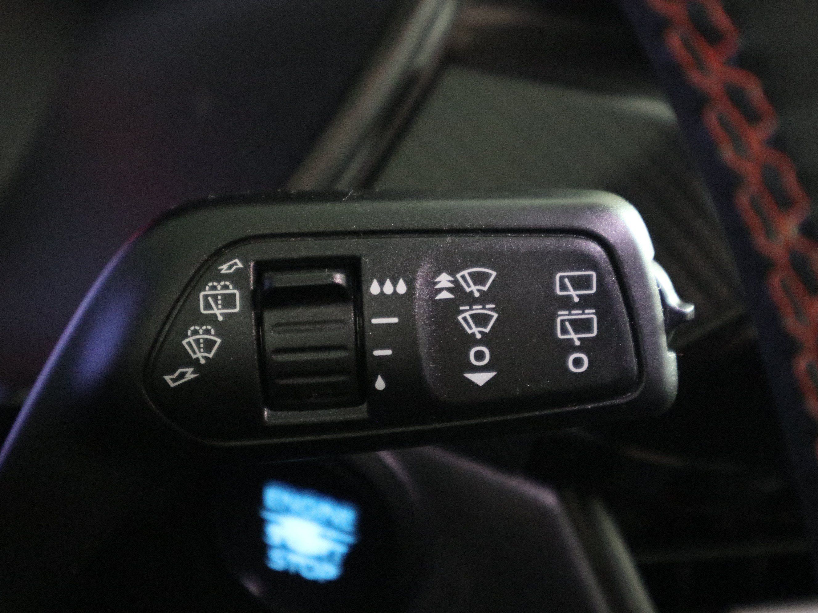 Used 2024 Ford Escape ST-Line AWD/4WD image 31