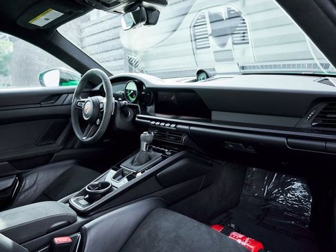 Used 2023 Porsche 911 GT3 RWD image 39