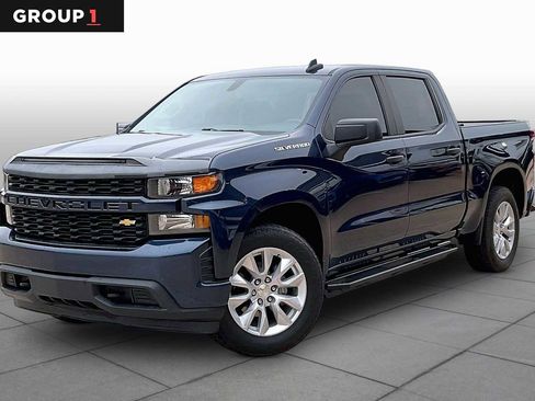 Certified 2022 Chevrolet Silverado 1500 Custom RWD image 1