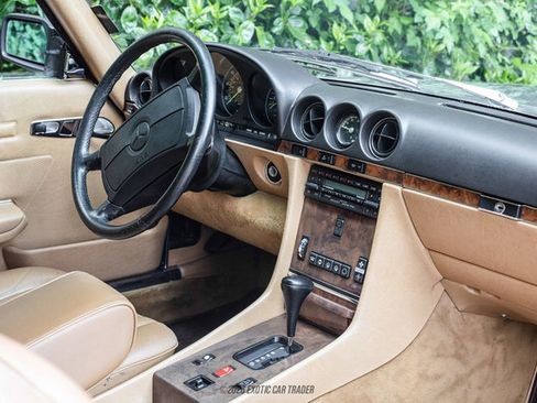 Used 1987 Mercedes-Benz 560 SL image 39